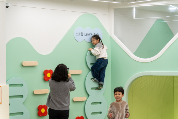 [크기변환]키즈카페 개소식-25.jpg